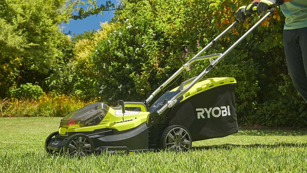 18v Ryobi pl&aelig;neklipper RY18LMX37A