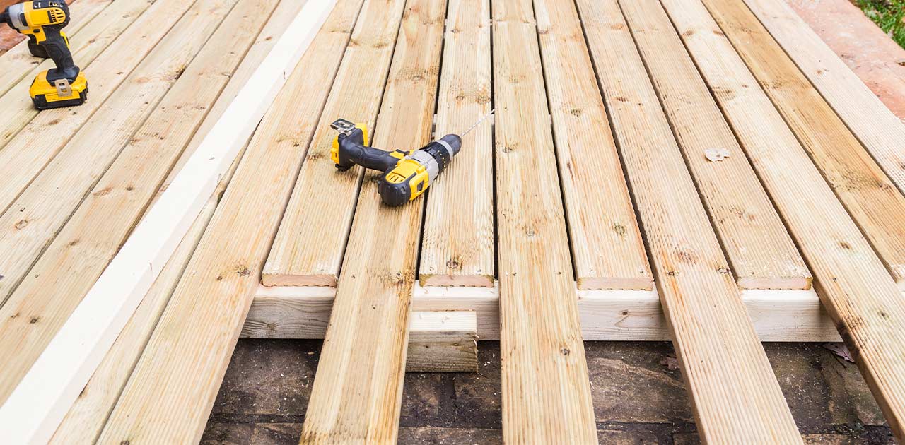 Syrefaste terrasseskruer i rustfrit st&aring;l