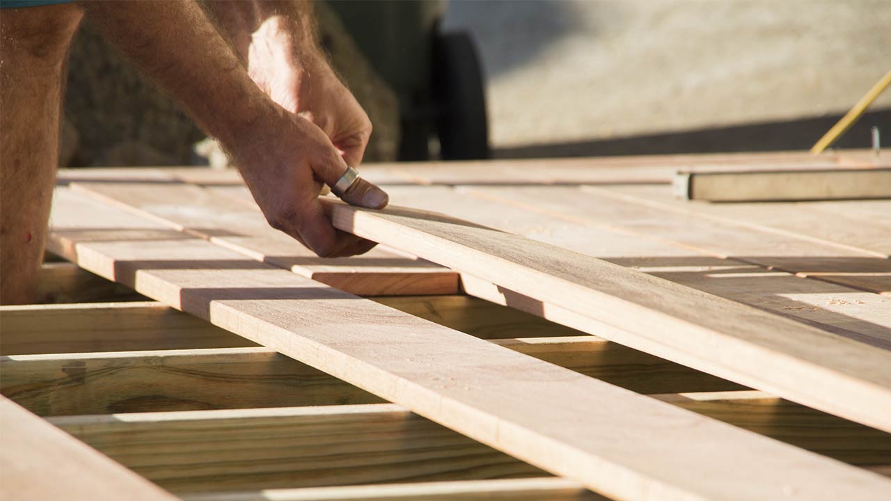 Terrassebrædder i træ