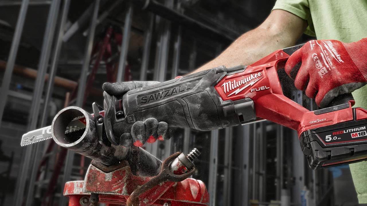 Milwaukee Bajonetsav skærer metalrør