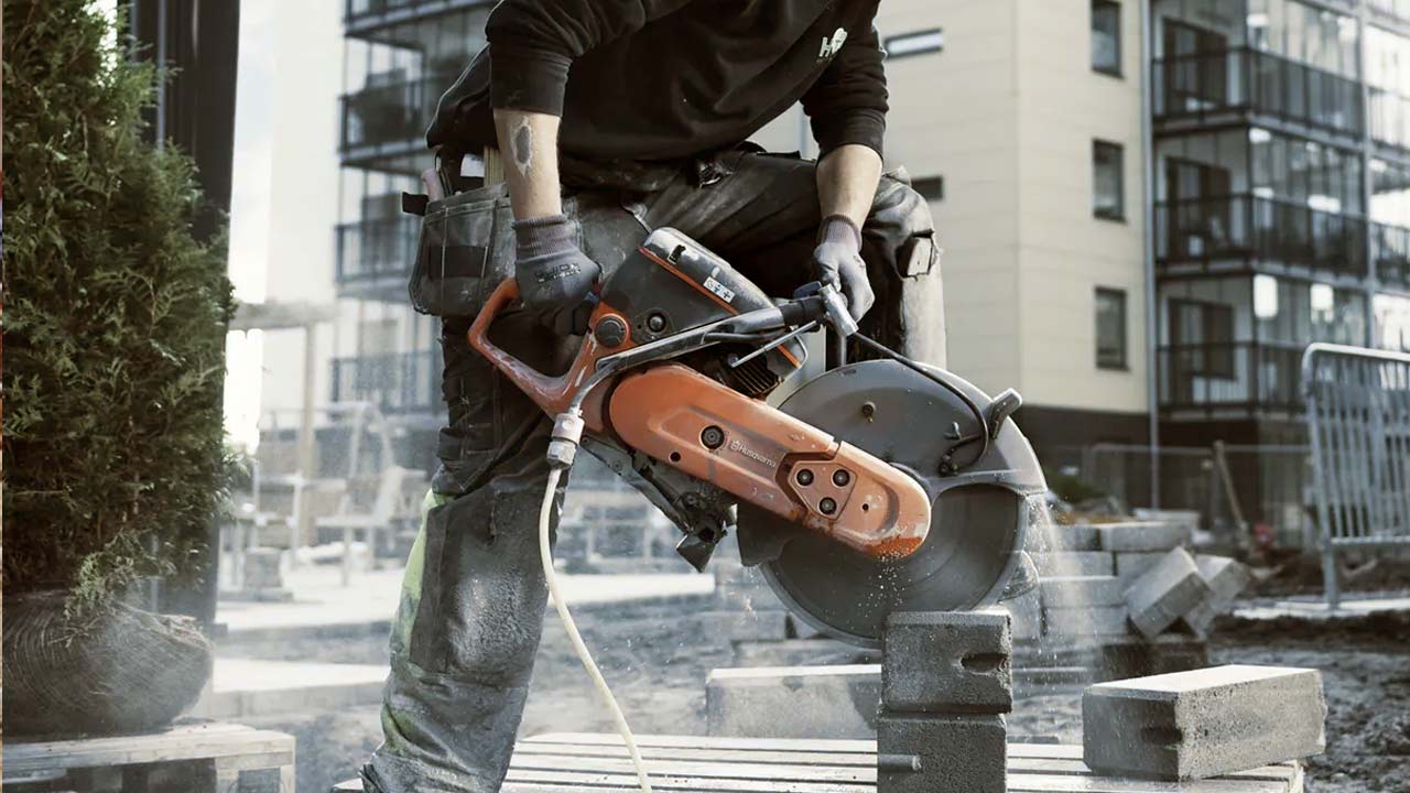 Husqvarna benzin kapsav